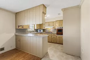 215 Westfield Wy, Whitewright, TX 75491 - Photo 9