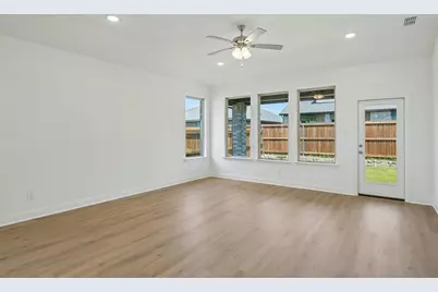 2423 Liberty Crossing Avenue, Royse City, TX 75189 - Photo 13