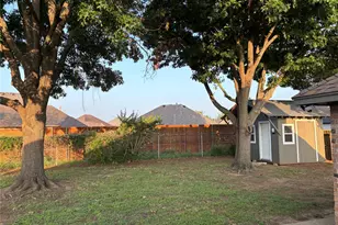 1208 Red Bird Ln, Granbury, TX 76048 - Photo 15