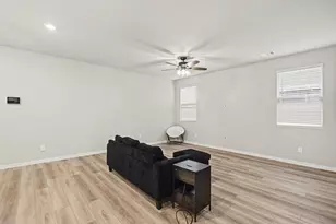 11037 Firebrush Ln, Fort Worth, TX 76108 - Photo 7