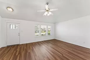 2809 Dawn Spring Dr, Little Elm, TX 75068 - Photo 5