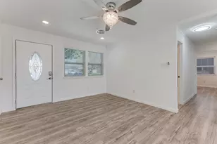 2950 Windmill Ln, Farmers Branch, TX 75234 - Photo 5