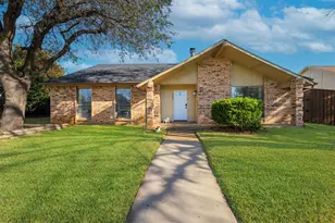 2908 Canterbury Ln, Flower Mound, TX 75028 - Photo 1