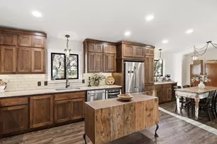 1006 Newell Dr, Hudson Oaks, TX 76087 - Photo 5