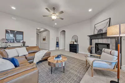 628 Waterford Way, Joshua, TX 76058 - Photo 7