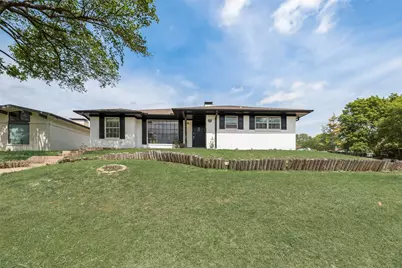 10823 Meadowcliff Lane, Dallas, TX 75238 - Photo 3