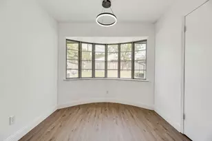 10823 Meadowcliff Ln, Dallas, TX 75238 - Photo 19