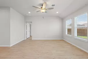 1413 Water Canna Dr, Justin, TX 76247 - Photo 17