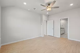 1413 Water Canna Dr, Justin, TX 76247 - Photo 11