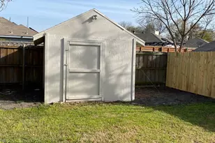 2520 Dandelion Ln, Rowlett, TX 75089 - Photo 9