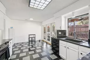 2307 Harrington Ct, Euless, TX 76039 - Photo 11