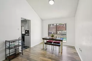 2307 Harrington Ct, Euless, TX 76039 - Photo 7