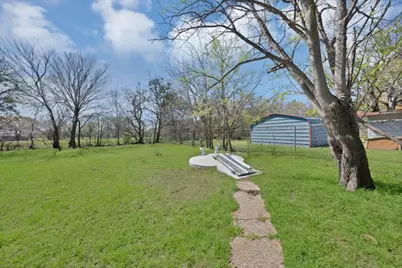 3005 Maple Avenue, Greenville, TX 75402 - Photo 31