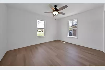 3005 Maple Avenue, Greenville, TX 75402 - Photo 21