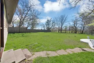 3005 Maple Ave, Greenville, TX 75402 - Photo 27