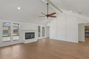 2226 Diamond Oaks Dr, Garland, TX 75044 - Photo 3