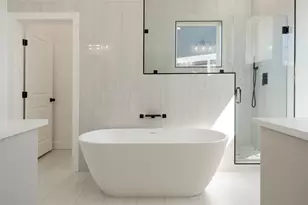 592 Highview Ct, Godley, TX 76044 - Photo 11