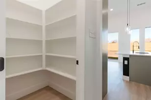 592 Highview Ct, Godley, TX 76044 - Photo 7