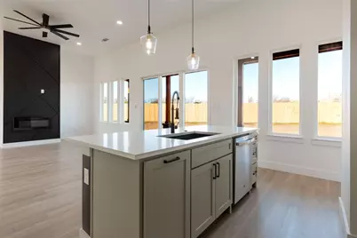 592 Highview Court, Godley, TX 76044 - Photo 5