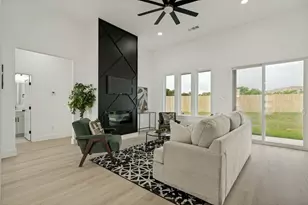 592 Highview Ct, Godley, TX 76044 - Photo 5