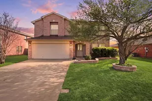 2459 Silverado Trail, Grand Prairie, TX 75052 - Photo 3