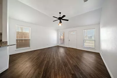 316 E 4th Street #A, Arlington, TX 76010 - Photo 11