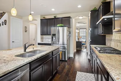 7327 Clementine Drive, Irving, TX 75063 - Photo 11