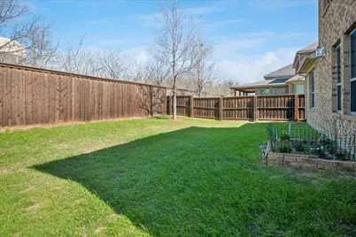 7327 Clementine Drive, Irving, TX 75063 - Photo 25