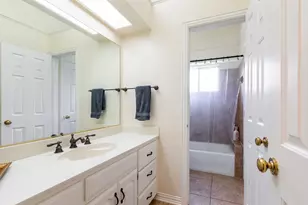 910 Kings Ct, Duncanville, TX 75137 - Photo 21