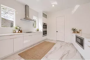 920 Duluth, Dallas, TX 75212 - Photo 17