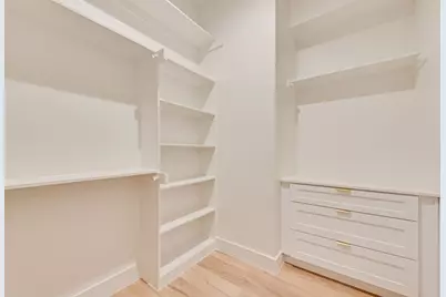 920 Duluth, Dallas, TX 75212 - Photo 25