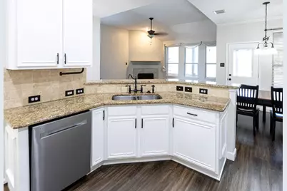 9509 Glenshee Drive, Rowlett, TX 75089 - Photo 7