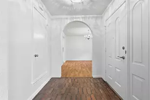 401 Monti Dr, Lewisville, TX 75057 - Photo 3