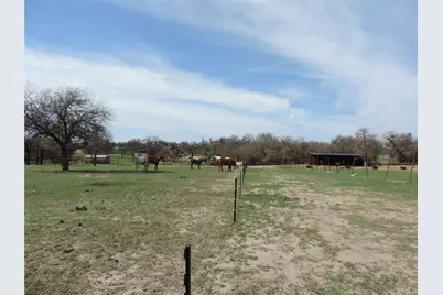 1075 County Road 494, Stephenville, TX 76401 - Photo 25