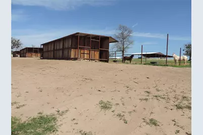 1075 County Road 494, Stephenville, TX 76401 - Photo 39