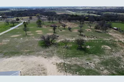 1075 County Road 494, Stephenville, TX 76401 - Photo 3