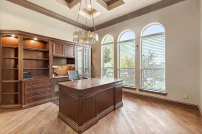 217 Steeplechase Drive, Irving, TX 75062 - Photo 7