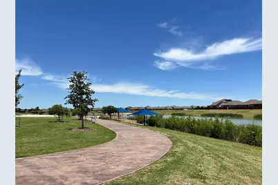 718 Trestle Drive, Princeton, TX 75407 - Photo 13