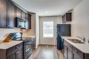 718 Trestle Dr, Princeton, TX 75407 - Photo 3