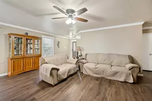 10637 Flagstaff Run, Fort Worth, TX 76140 - Photo 5