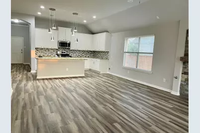 1712 Lake Wood Trail, Little Elm, TX 75068 - Photo 3