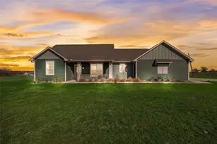 700 Lathem Blvd, Venus, TX 76084 - Photo 1