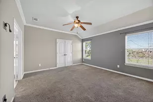 2940 Europa Dr, Grand Prairie, TX 75052 - Photo 37