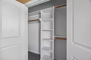 2940 Europa Dr, Grand Prairie, TX 75052 - Photo 15