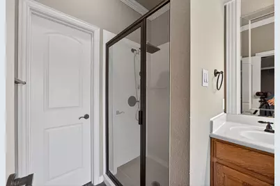 2940 Europa Drive, Grand Prairie, TX 75052 - Photo 13