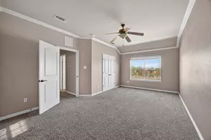 2940 Europa Dr, Grand Prairie, TX 75052 - Photo 17