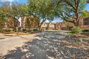 2940 Europa Dr, Grand Prairie, TX 75052 - Photo 21