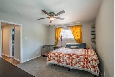 3520 Loganwood Drive, Dallas, TX 75227 - Photo 15