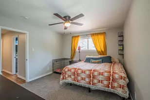 3520 Loganwood Dr, Dallas, TX 75227 - Photo 15