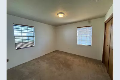 710 Charles Street, Seymour, TX 76380 - Photo 13